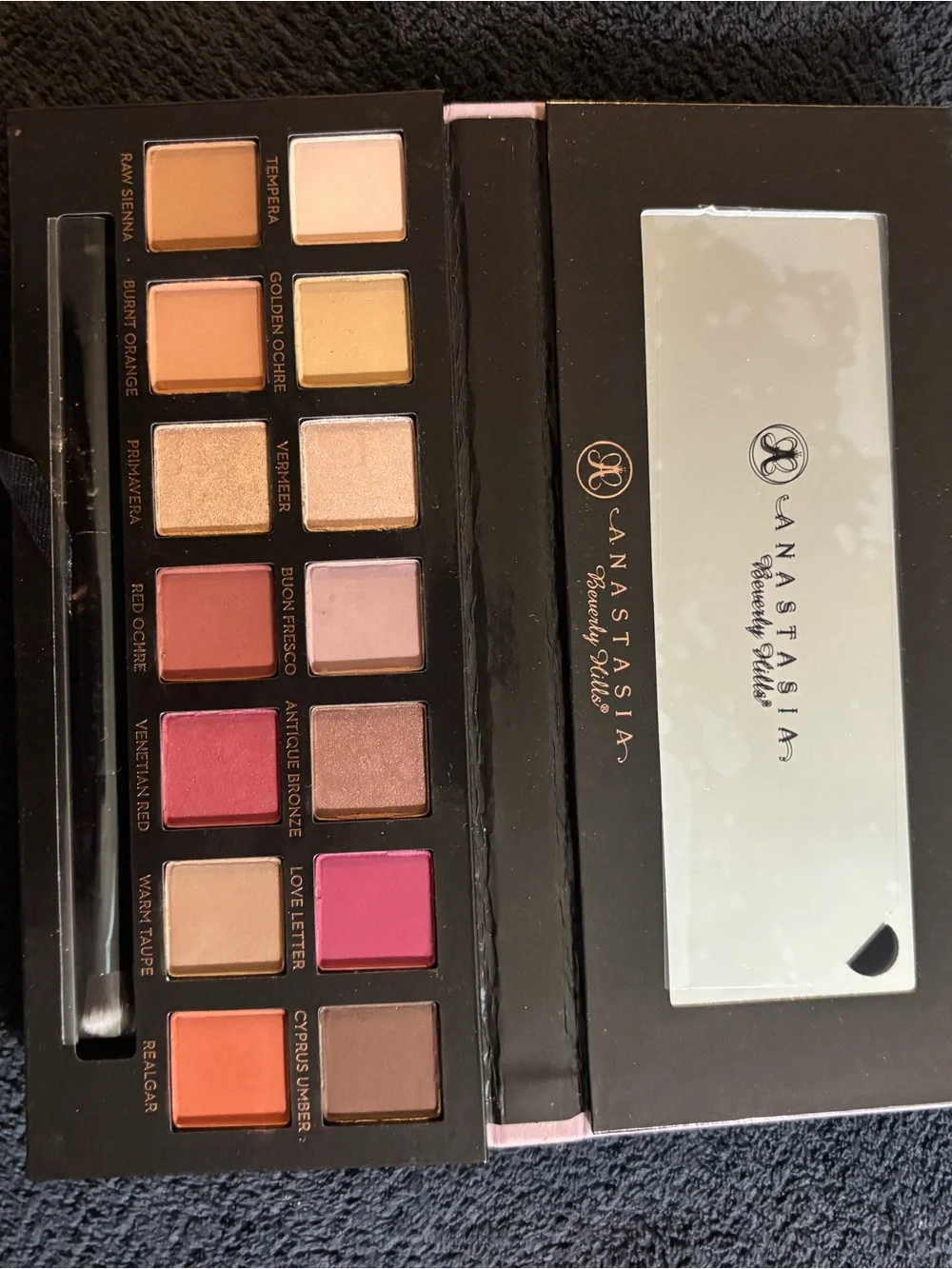 Anastasia Beverly Hills Modern Renaissance Eyeshadow Palette 0.02 OZ. Each